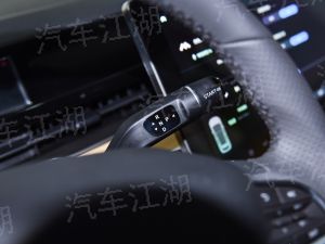 丰田车祸实战视频